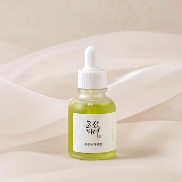 Calming serum green thee panthenol