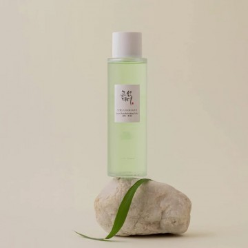 Green plum refreshing toner aha  bha  3