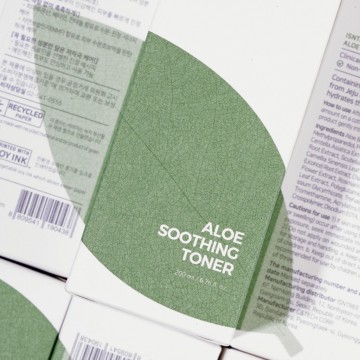 Isntree aloe toner 2