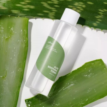 Isntree aloe toner 4