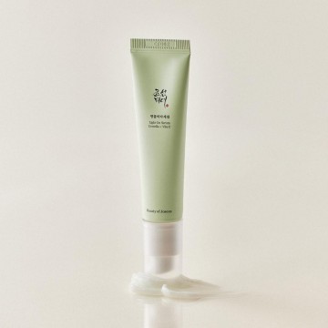 Light on serum centella  vita c 1