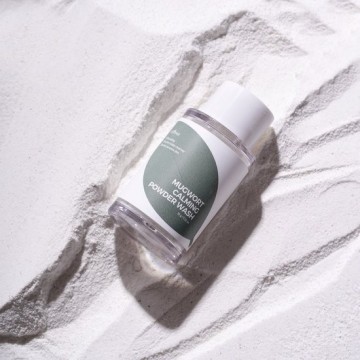 Mugwort calming powder wash texture